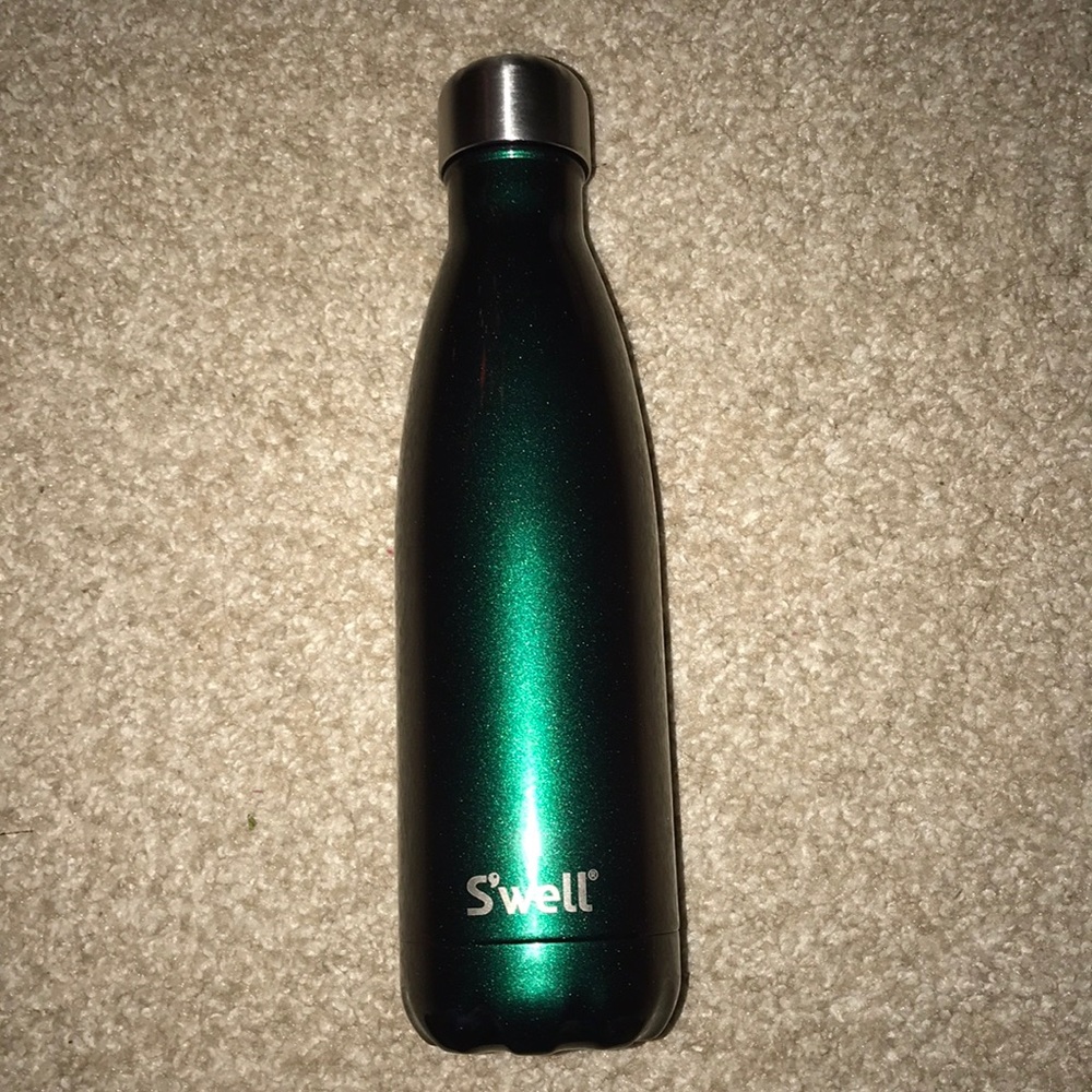 S’well water bottle